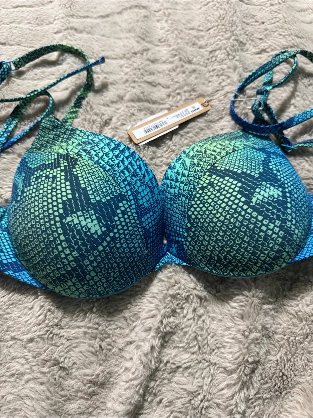 SKIMS size 32d